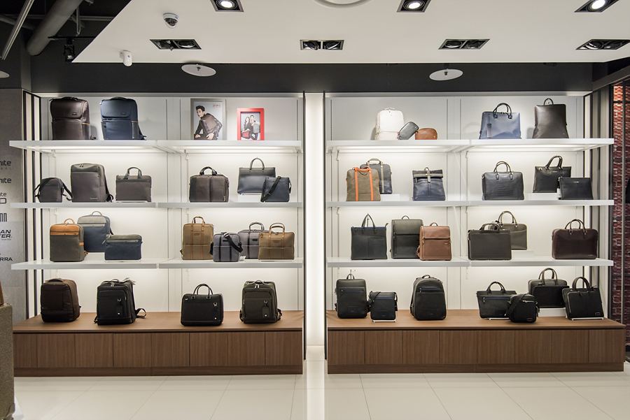 House of samsonite_shop05